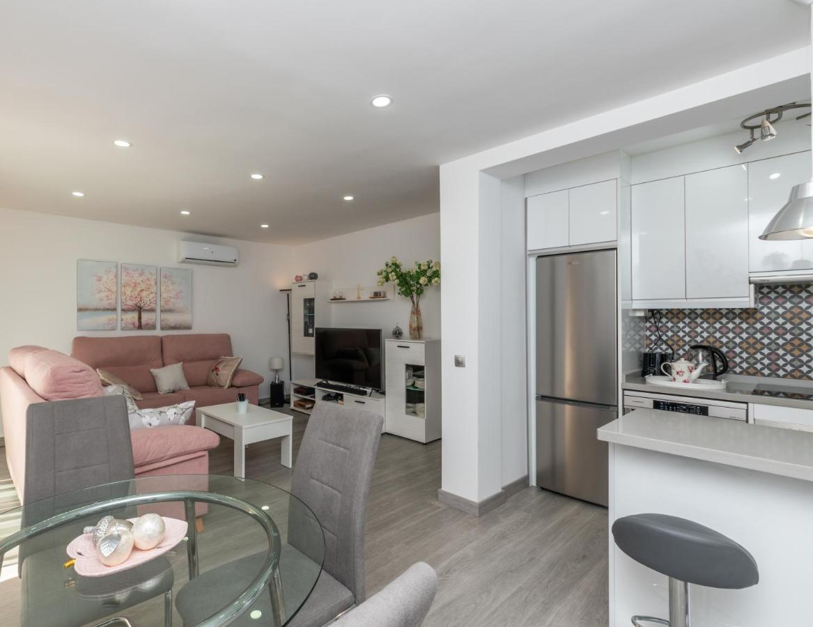 Apartmán New Modern 3Br With Terrace In Fuengirola Centre Exteriér fotografie