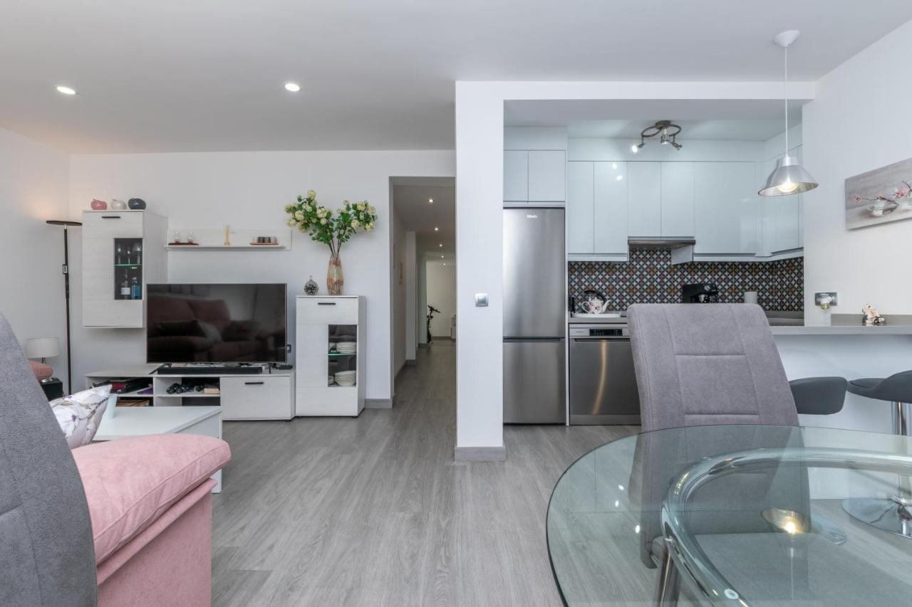 Apartmán New Modern 3Br With Terrace In Fuengirola Centre Exteriér fotografie